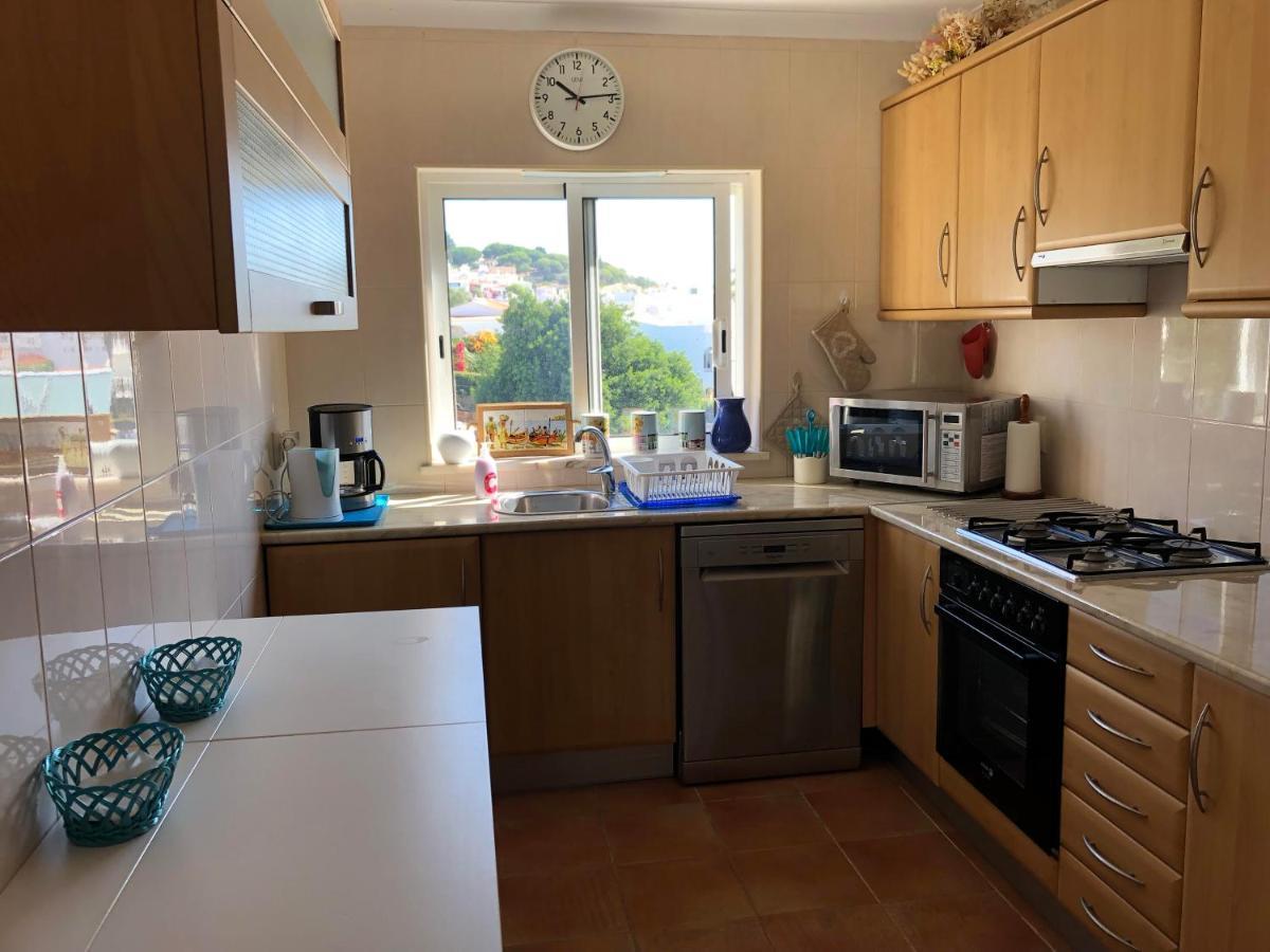 Algarve, Carvoeiro Centre-Ville, Recent Appartement En Duplex Pour 5 Personnes Экстерьер фото