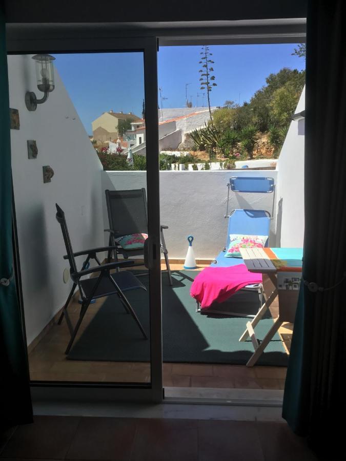 Algarve, Carvoeiro Centre-Ville, Recent Appartement En Duplex Pour 5 Personnes Экстерьер фото